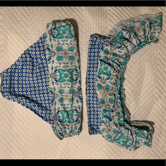 Ron Beattie Bikini Off-the-shoulder Ruffle - Picture 5 of 8